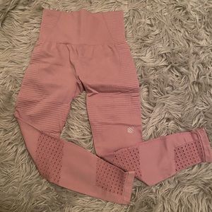 JED North gym leggings